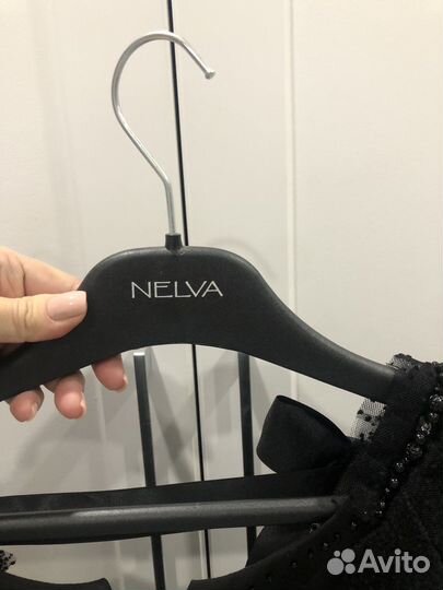 Платье nelva