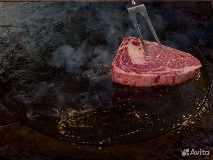 Лавовый камень для жарки мяса и пиццы