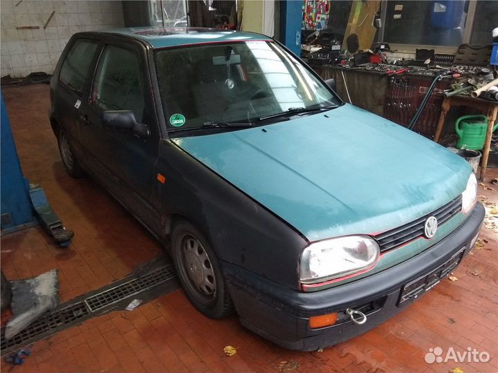 Разбор на запчасти Volkswagen Golf 3 1991-1997