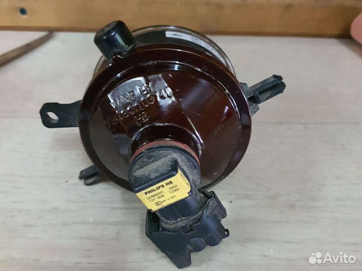 Противотуманная фара на форд фокус 2