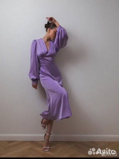 Платье сиреневое Lichi S новое