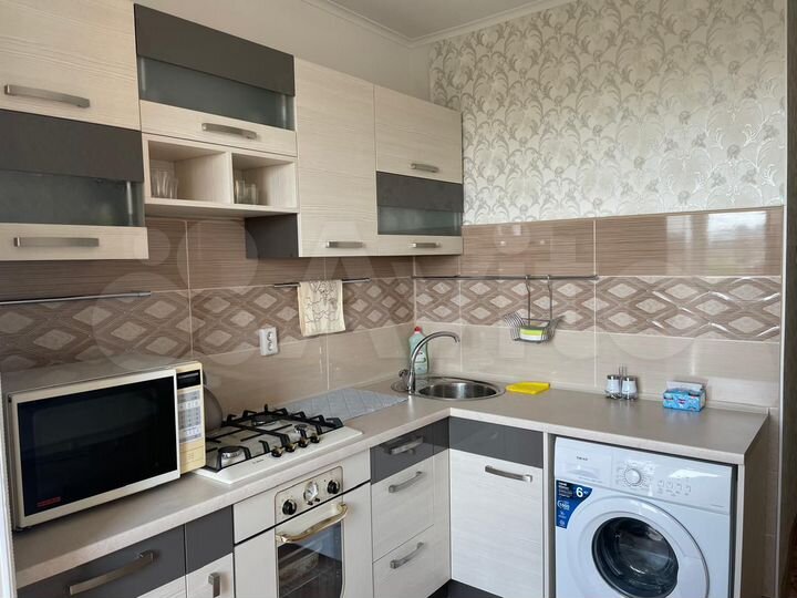 2-к. квартира, 50 м², 12/14 эт.