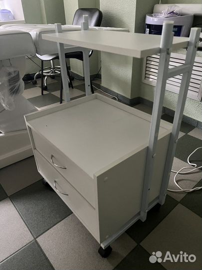 Тумба косметологическая