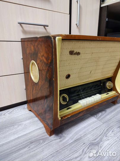 Радиола Латвия