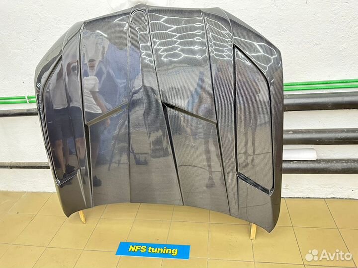 Карбоновый капот на BMW X5 G05 X6 G06 карбон