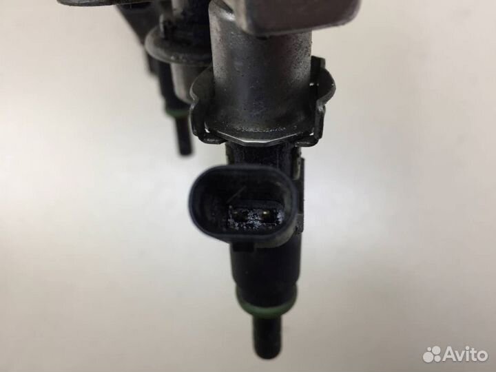 Рейка топливная рампа Mercedes-Benz ML-Class W164