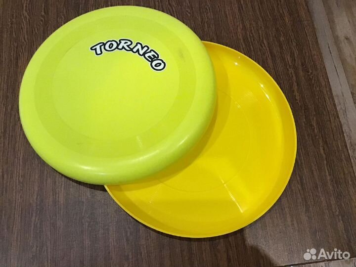 Фрисби летающая тарелка