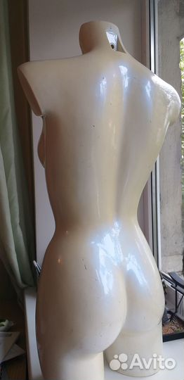 Манекен продам