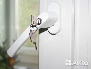 Ручка с ключом Для окон пвх