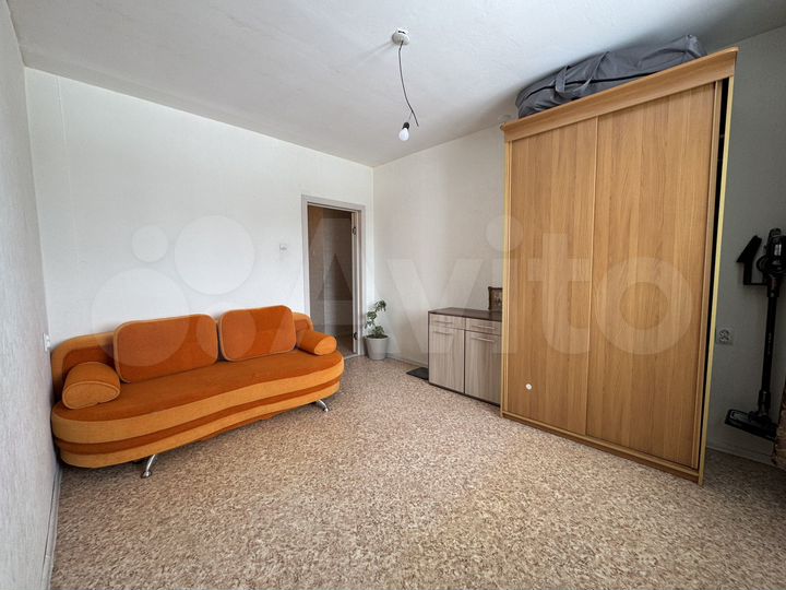 3-к. квартира, 81,4 м², 2/4 эт.