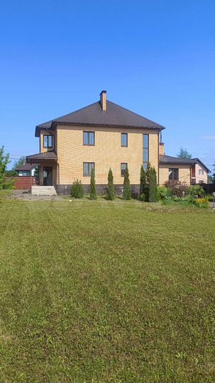 Дом 282,7 м² на участке 15 сот.