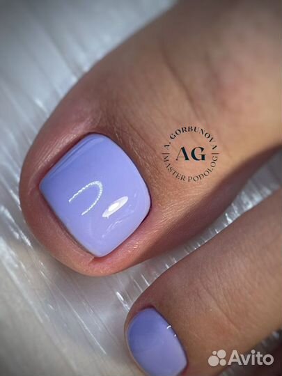 Маникюр и педикюр