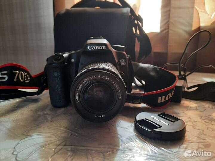Зеркальный фотоаппарат canon EOS70D