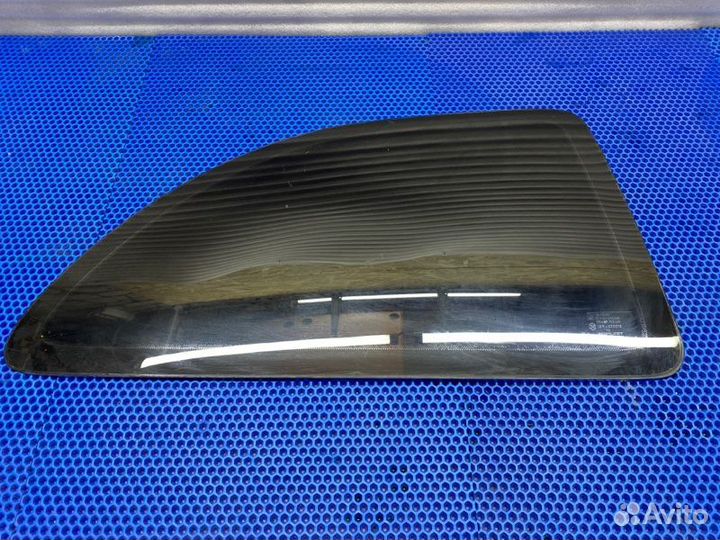 Форточка кузова правая Opel Corsa B 1.2 1999