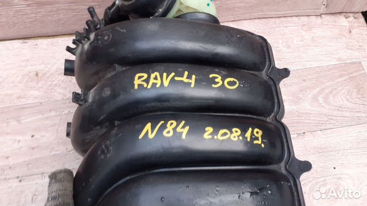Коллектор впускной (2,0 L двиг. 2zrfae / 3zrfae) №84 Toyota Avensis 3 RAV4 (XA30) RAV4 (XA40) 2012
