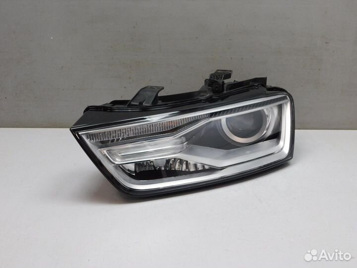 Фара левая Audi Q3/RS Q3