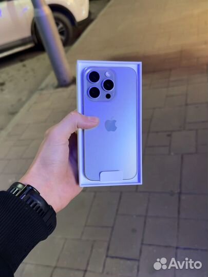 iPhone 15 Pro, 256 ГБ