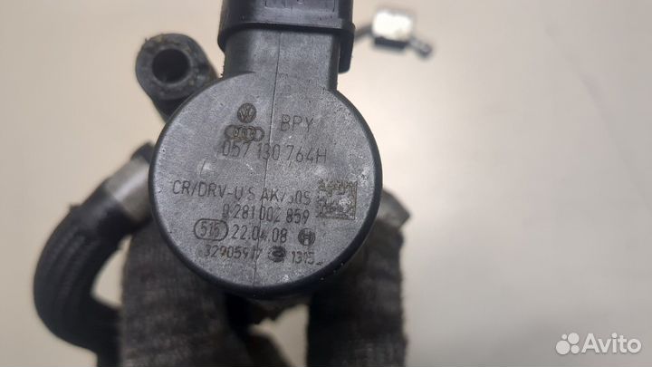 Рампа топливная Audi Q7, 2008