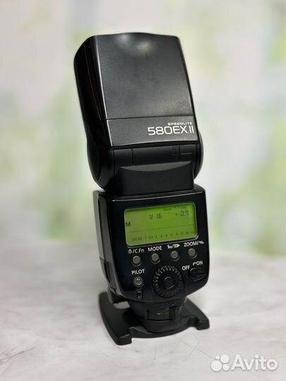 Вспышка Canon Speedlite 580EX2