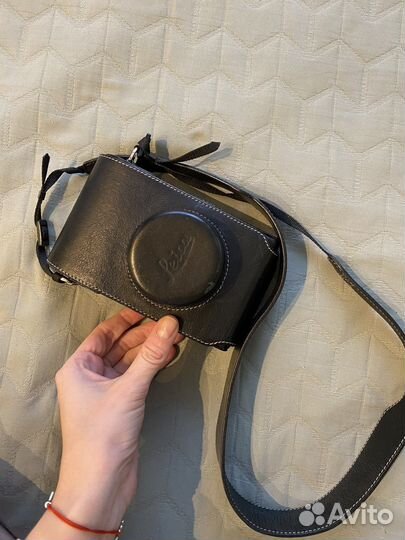 Фотоаппарат Leica Camera X2