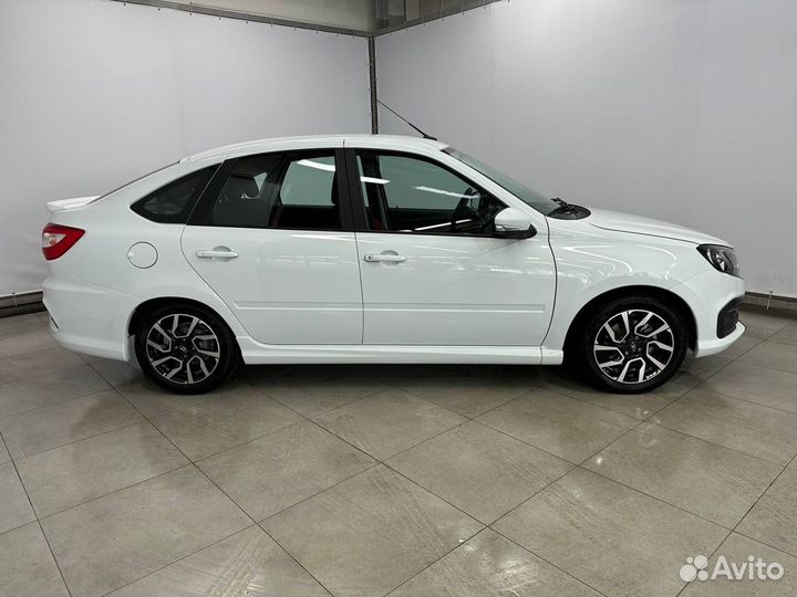LADA Granta 1.6 МТ, 2023