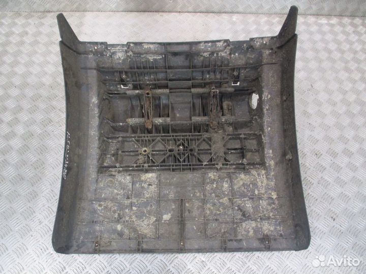 Крыло заднее задняя часть MAN 81664106604