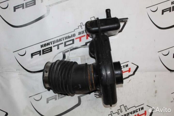 Гофра патрубок воздушный nissan VQ35-DE presage PNU31 PU31 16576CN100