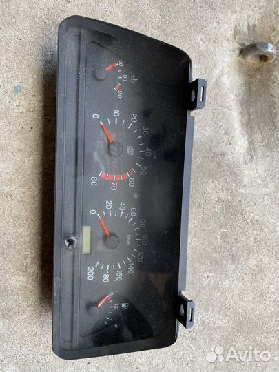 Щиток приборов ваз 2110