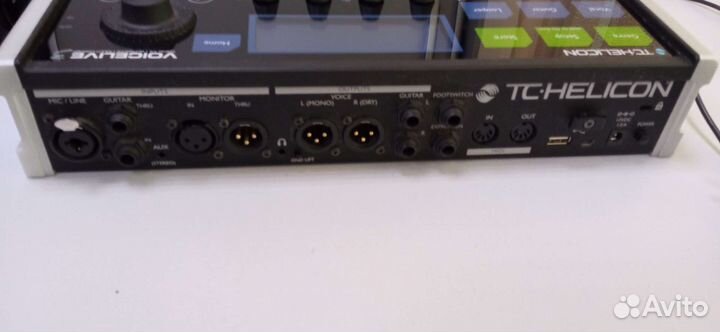 Вокальный процессор tc helicon