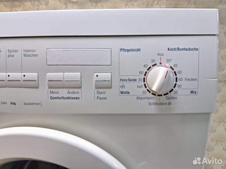 Стиральная Машина. bosch 6 кг. Рабочий