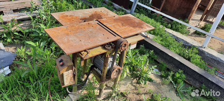 Деревообрабатывающий станок 380в
