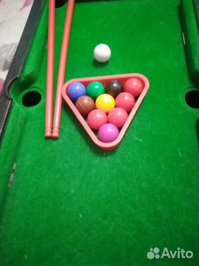 Детский настольный бильярд
