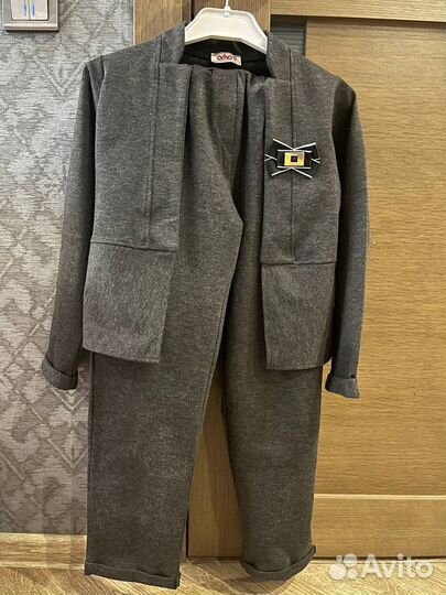 Школьный костюм для девочек 152