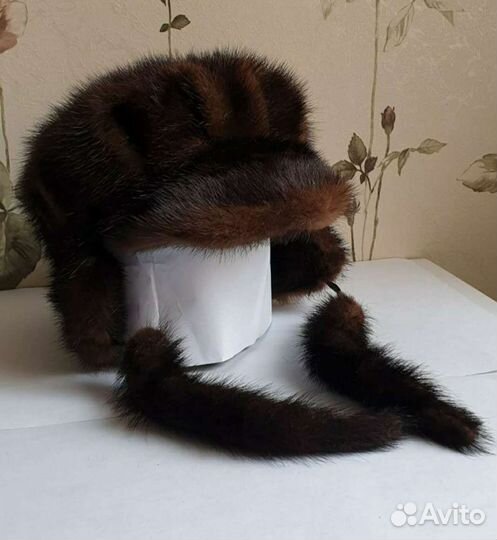Шапка зимняя меховая женская норковая кепка