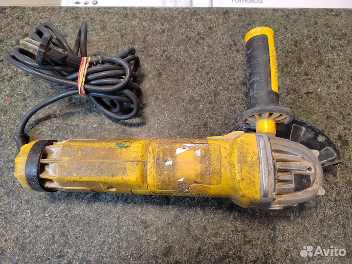 Ушм болгарка DeWalt DWE4238