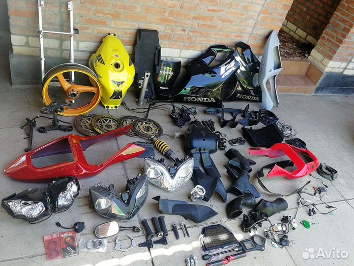 Honda cbr 600 f4 f4i Разбор Запчасти