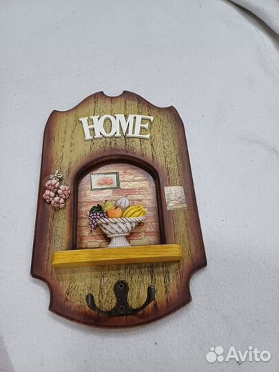Ключница настенная из дерева