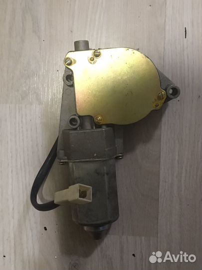 Мотор-редуктор электростеклоподъемника (эпс-4