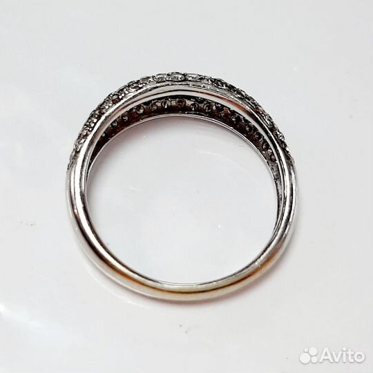 Золотое кольцо с бриллиантами