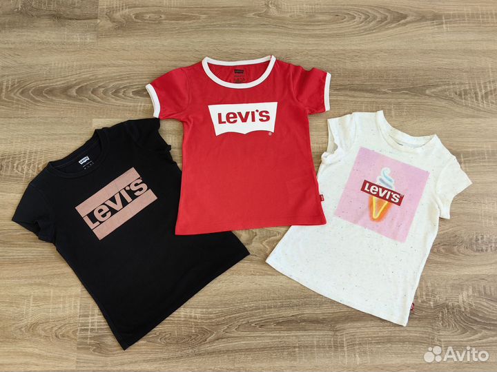 Футболки на девочку Levi's 116-122