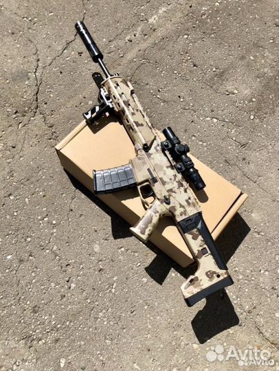 Сильный автомат FN Scar на орбиз