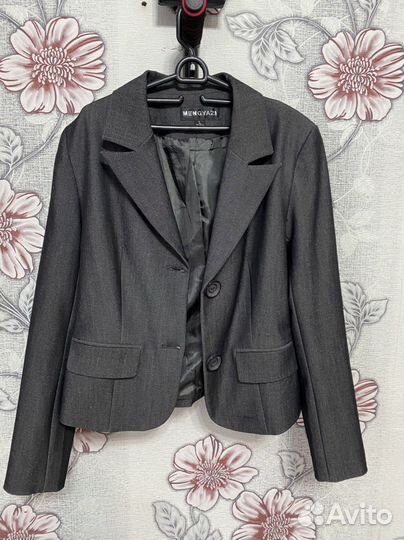 Пиджак стильный женский