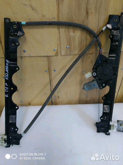 Стеклоподъемник перед Jeep Commander xk