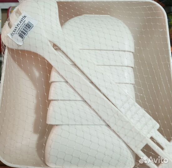 Посуда пластиковая 