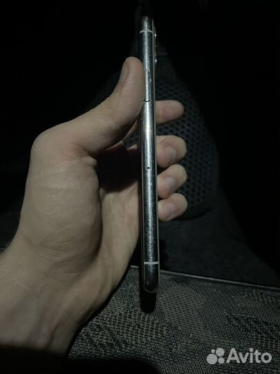 iPhone 11 Pro, 64 ГБ