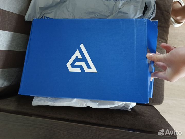 Волейбольные кроссовки