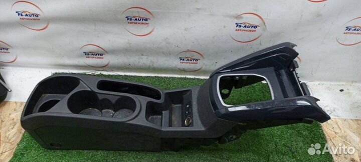 Консоль центральная передний Ford Ecosport 1.0