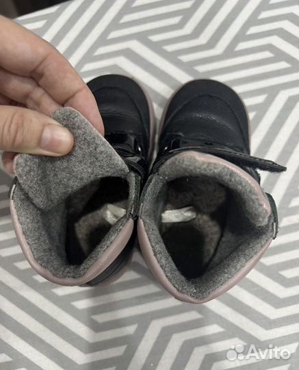 Ботинки котофей кожаные 24