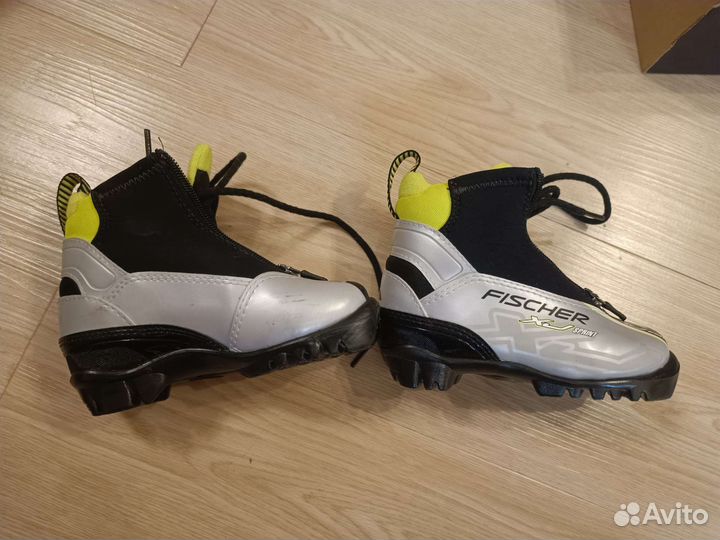 Лыжные ботинки fisher 28р