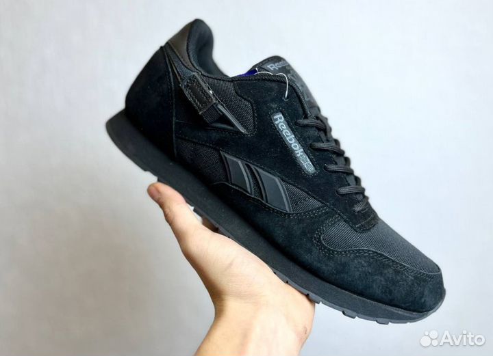 Кроссовки Reebok удобные